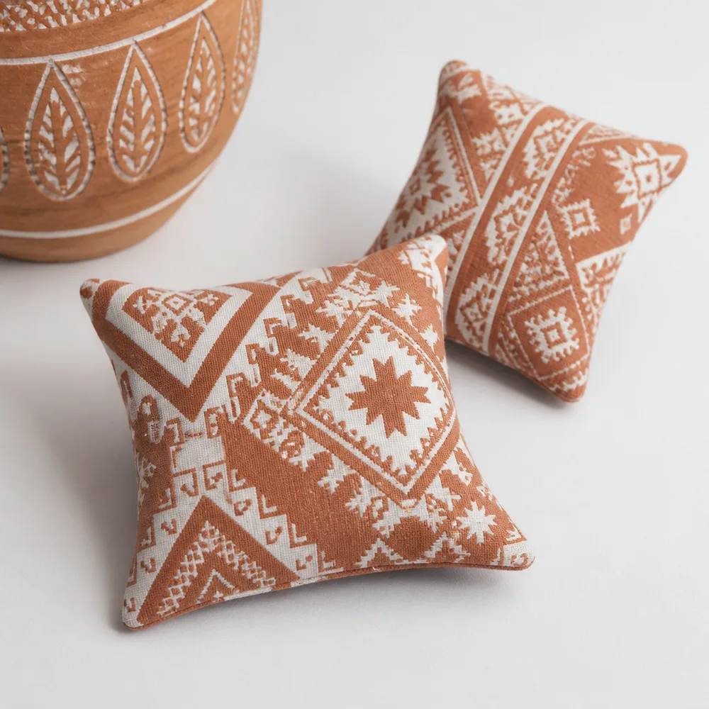 Tiny Cushion Fashion Lahore