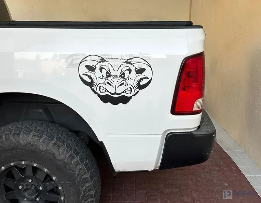 Full wrap vehicle Graphics Lahore